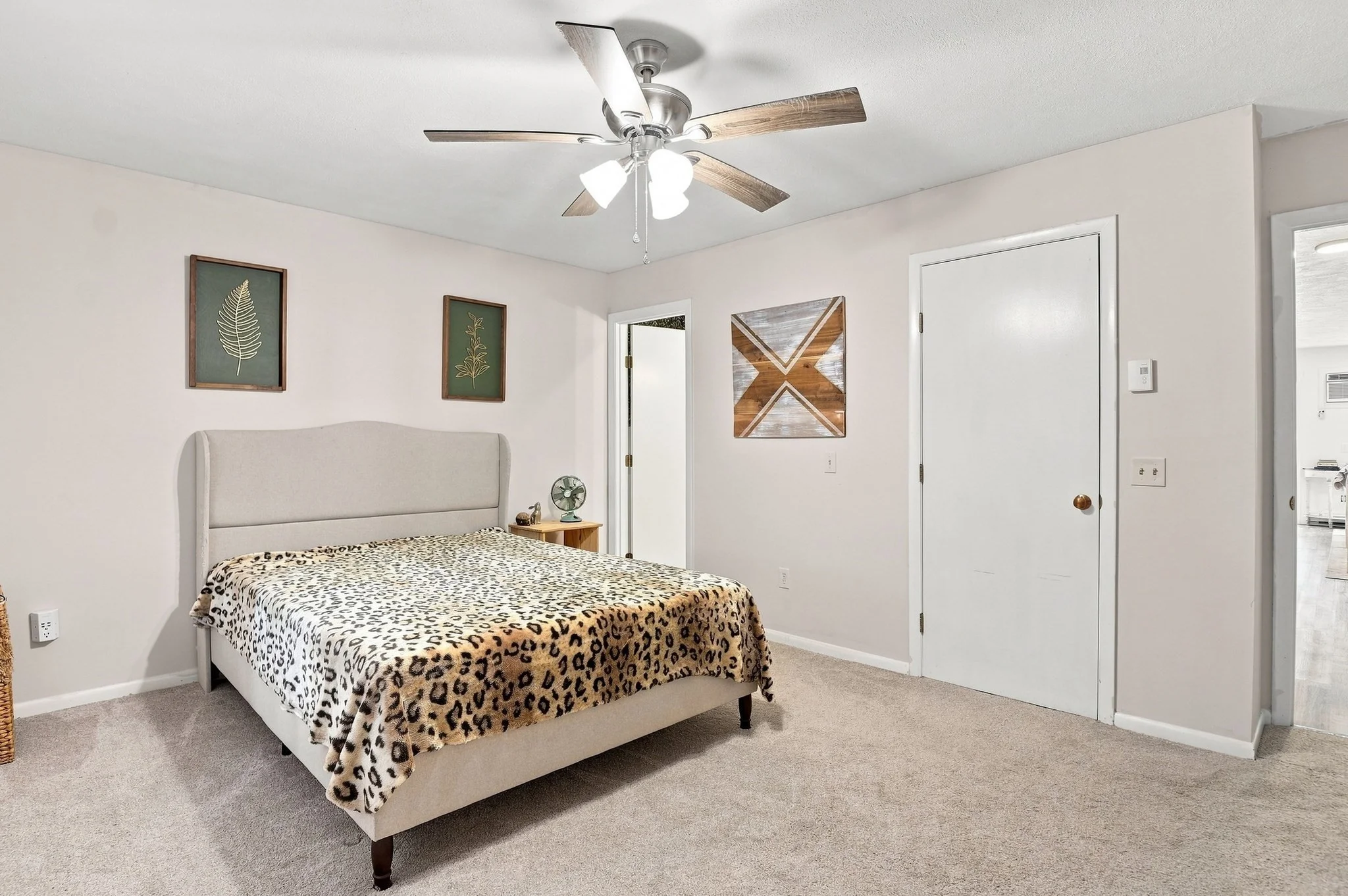 2 bed, 2 bath apartment for rent at 19 Eaglehead Ter Unit 4, Shrewsbury — photo 16 of 25