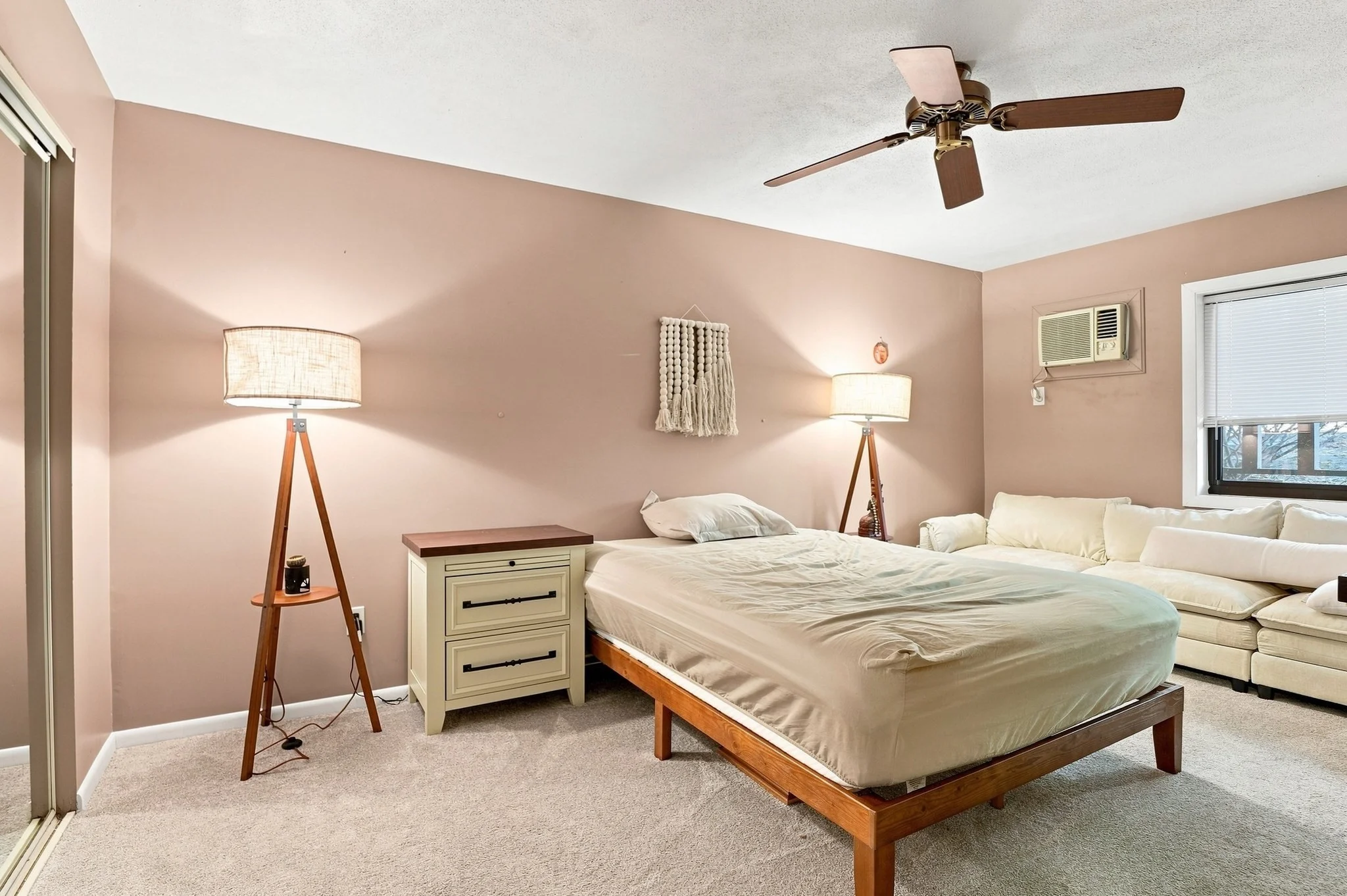 2 bed, 2 bath apartment for rent at 19 Eaglehead Ter Unit 4, Shrewsbury — photo 14 of 25