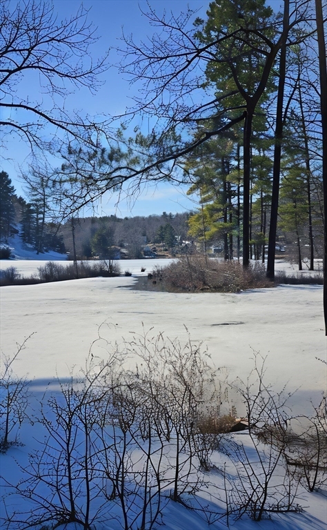 2 bed, 1 bath apartment for rent at 19 East Rd Unit 2, Wachusett Lake — photo 12 of 13