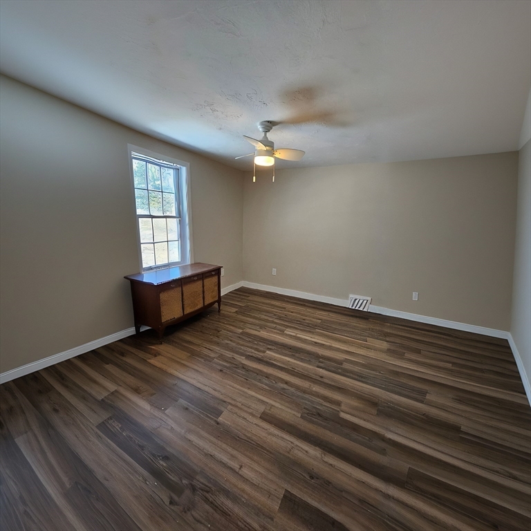 2 bed, 1 bath apartment for rent at 19 East Rd Unit 2, Wachusett Lake — photo 6 of 13