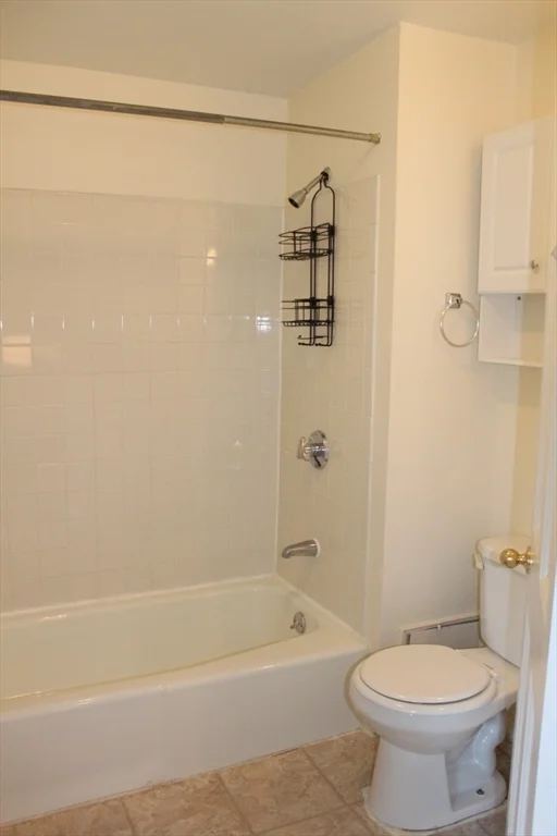 1 bed, 1 bath apartment for rent at 19 East Springfield St Unit 3, South End — photo 10 of 14