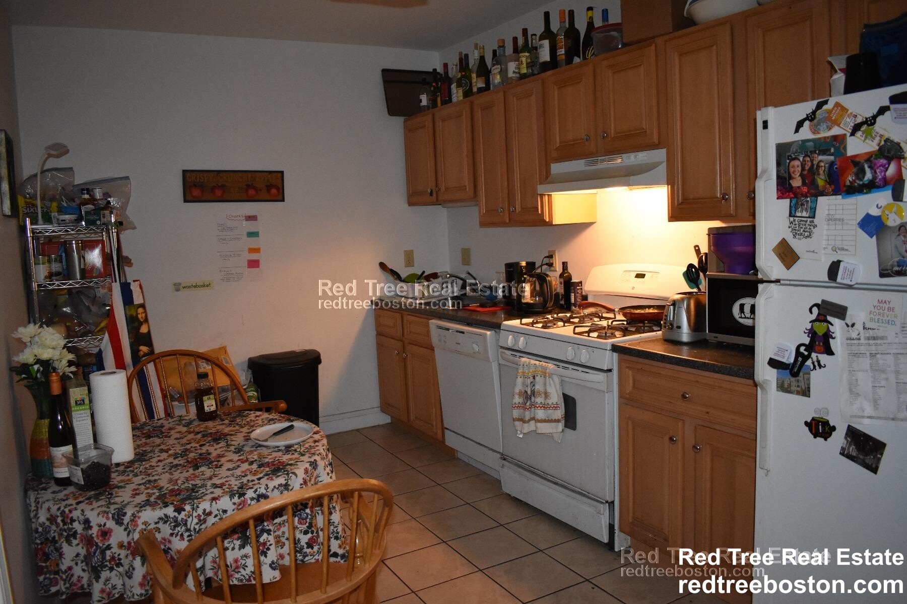 4 bed, 2 bath apartment for rent at 19 Egremont Rd Unit 3, Brighton