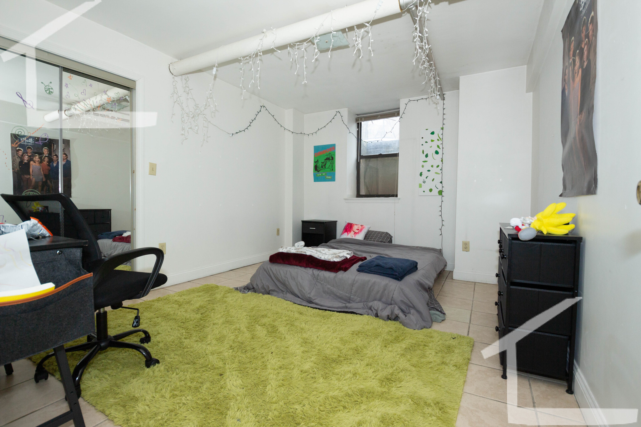 3 bed, 2 bath apartment for rent at 19 Egremont Rd Unit B, Brighton — photo 6 of 8