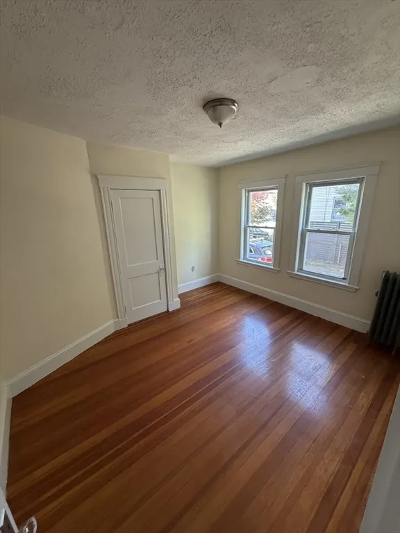 3 bed, 1 bath apartment for rent at 19 Eliot St Unit 19, South Medford — photo 8 of 9