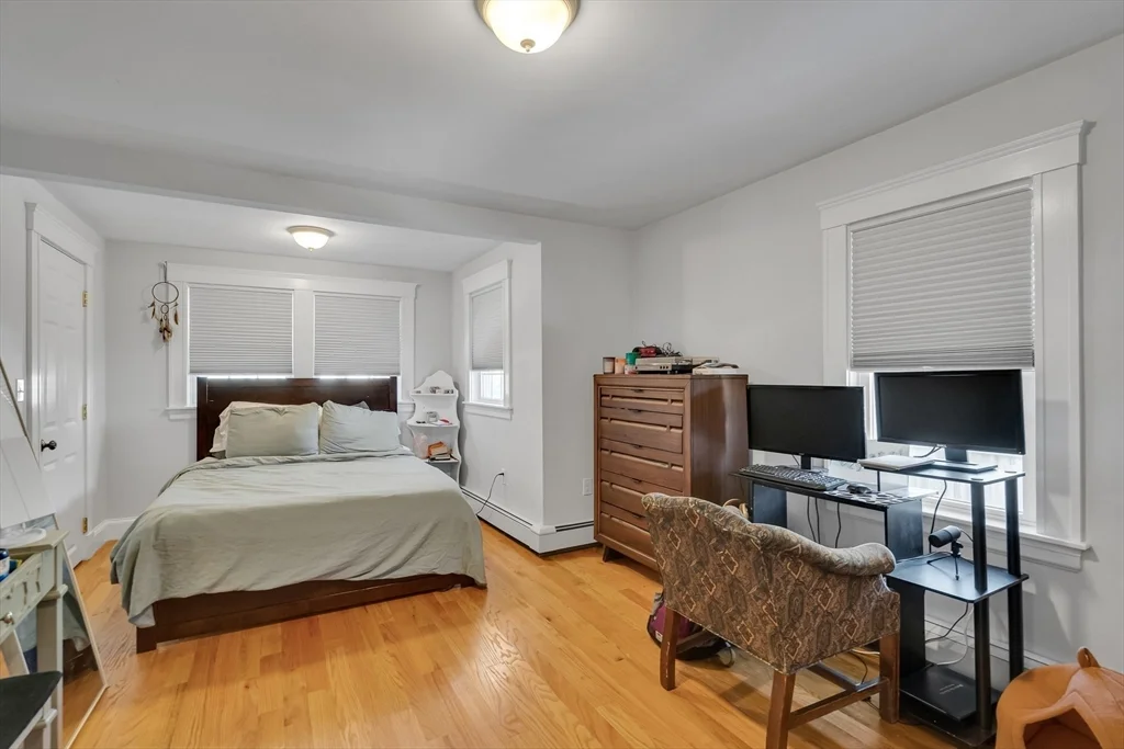 2 bed, 1 bath apartment for rent at 19 Elliot St Unit 19, Newton — photo 6 of 14