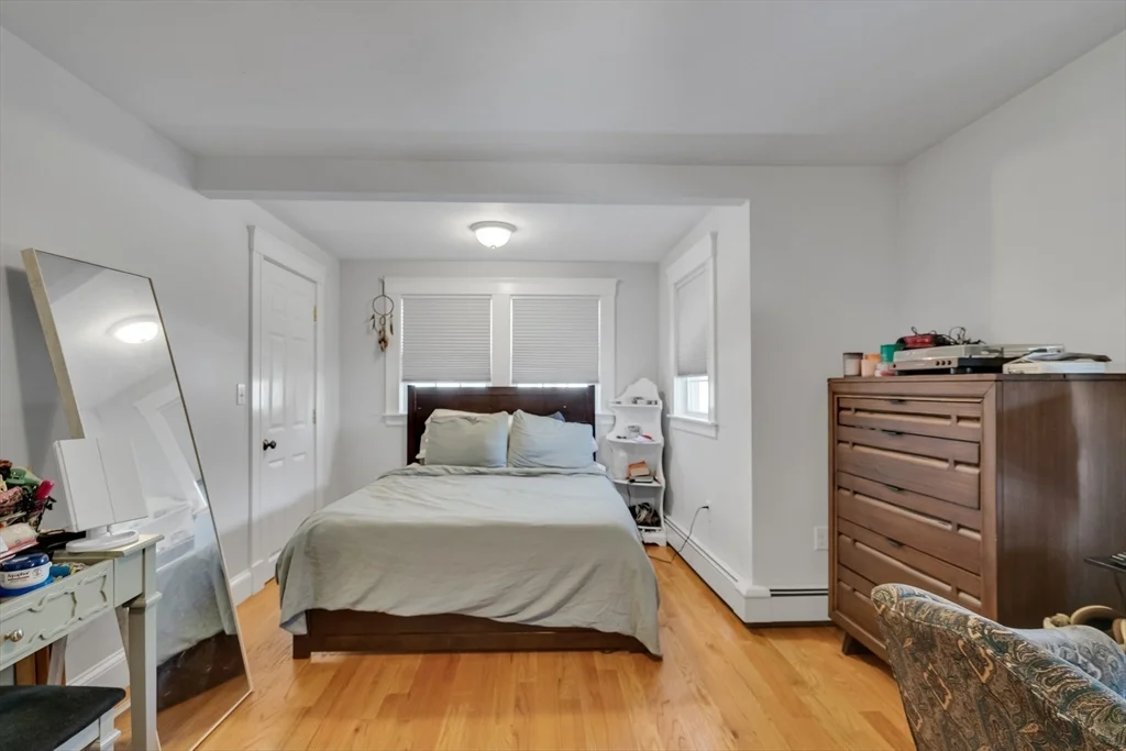 2 bed, 1 bath apartment for rent at 19 Elliot St Unit 19, Newton — photo 7 of 14