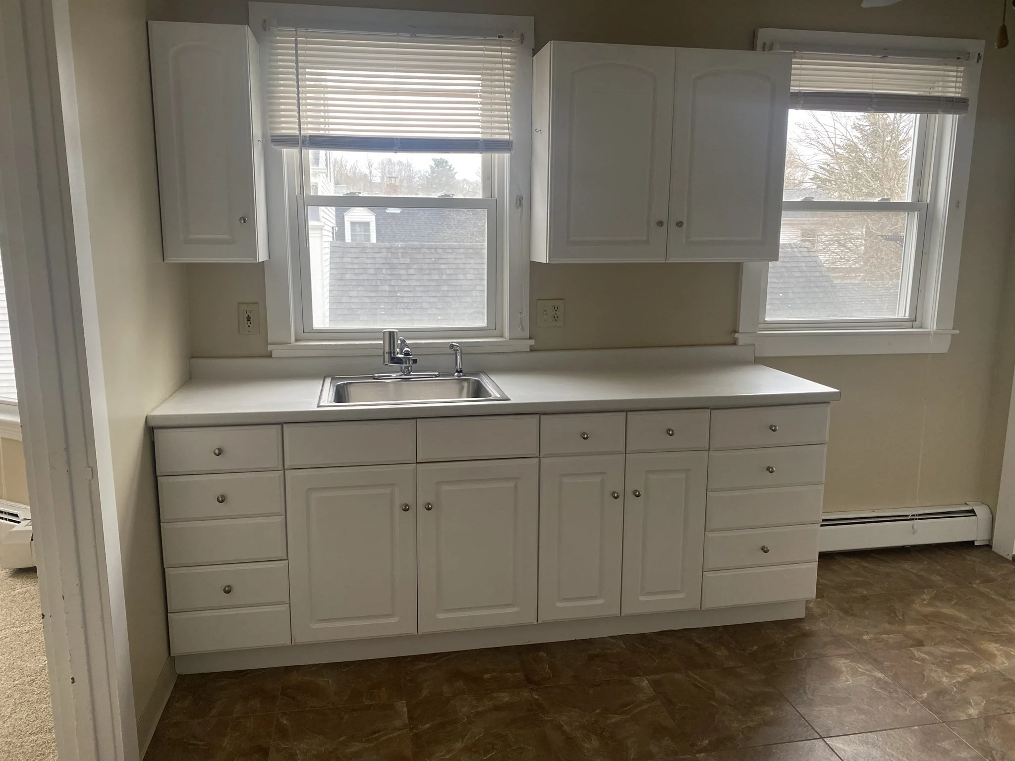 2 bed, 1 bath apartment for rent at 19 Elm Park Unit 2, Groveland — photo 9 of 14