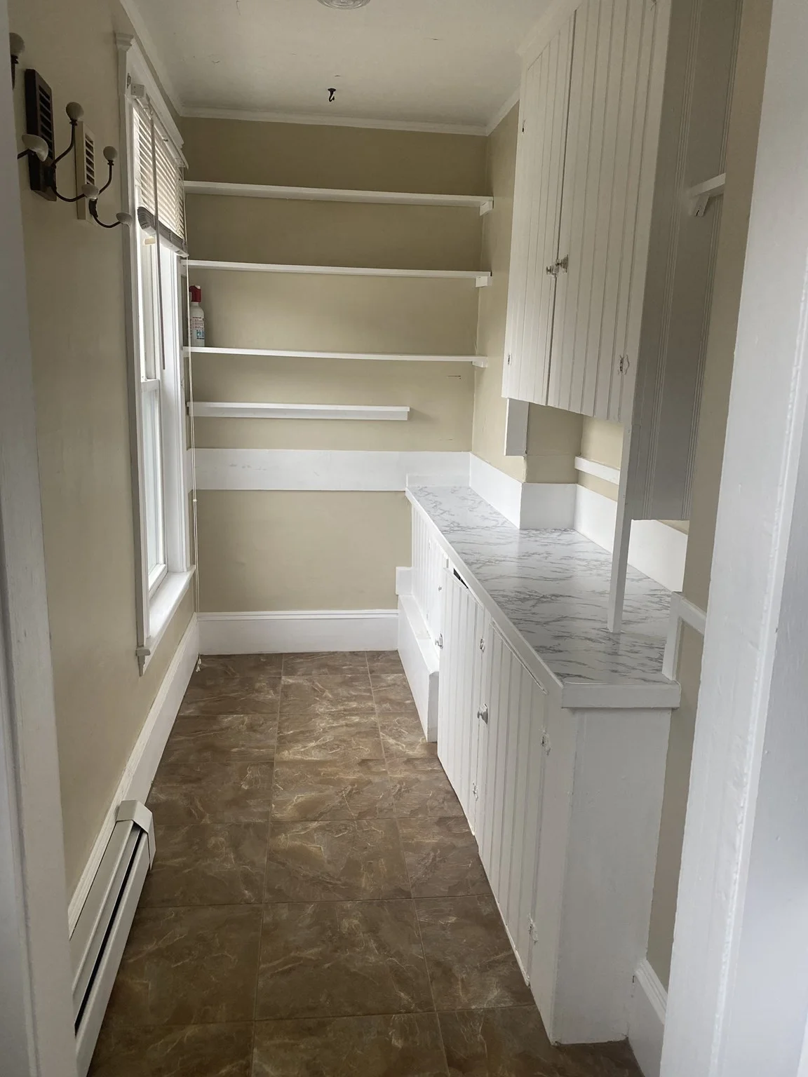 2 bed, 1 bath apartment for rent at 19 Elm Park Unit 2, Groveland — photo 7 of 14