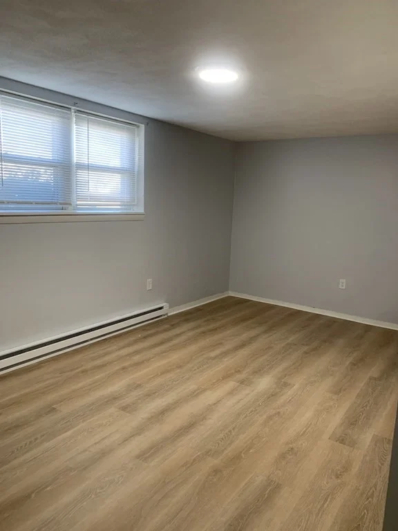 2 bed, 1 bath apartment for rent at 19 Elmwood Park Unit 5, Quincy — photo 5 of 6