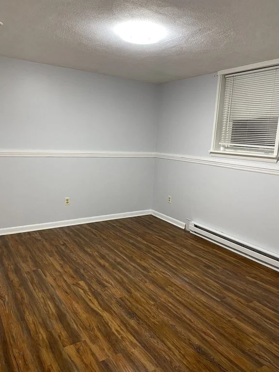 1 bed, 1 bath apartment for rent at 19 Elmwood Park Unit 6, Quincy — photo 8 of 9
