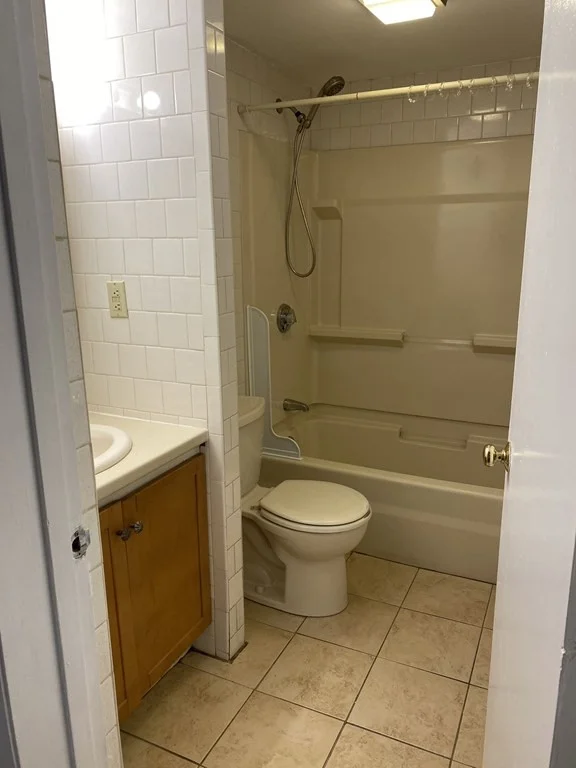 1 bed, 1 bath apartment for rent at 19 Elmwood Park Unit 6, Quincy — photo 2 of 9