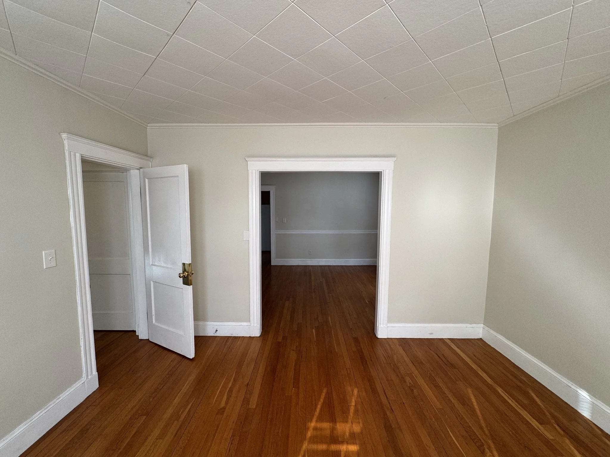 3 bed, 1 bath apartment for rent at 19 Everdean St Unit 2, Dorchester — photo 9 of 19