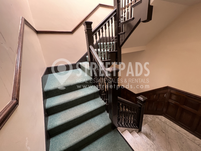 2 bed, 1 bath apartment for rent at 19 Fairbanks St Unit 21, Griggs Park — photo 14 of 19