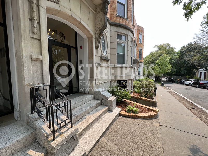 2 bed, 1 bath apartment for rent at 19 Fairbanks St Unit 21, Griggs Park — photo 18 of 19