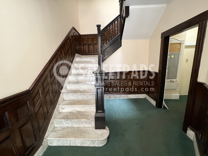 2 bed, 1 bath apartment for rent at 19 Fairbanks St Unit 21, Griggs Park — photo 15 of 19