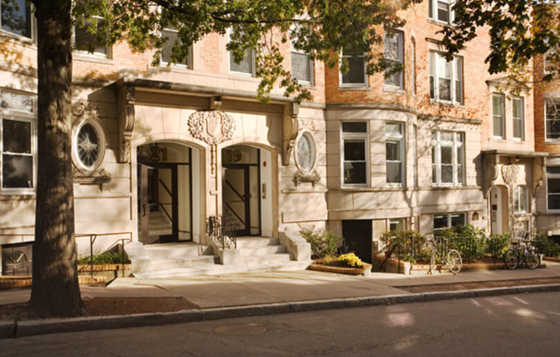 2 bed, 1 bath apartment for rent at 19 Fairbanks St Unit 31, Griggs Park — photo 28 of 28