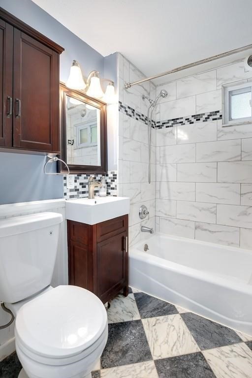 2 bed, 1 bath apartment for rent at 19 Fairview Ave Unit 1, Malden — photo 10 of 15