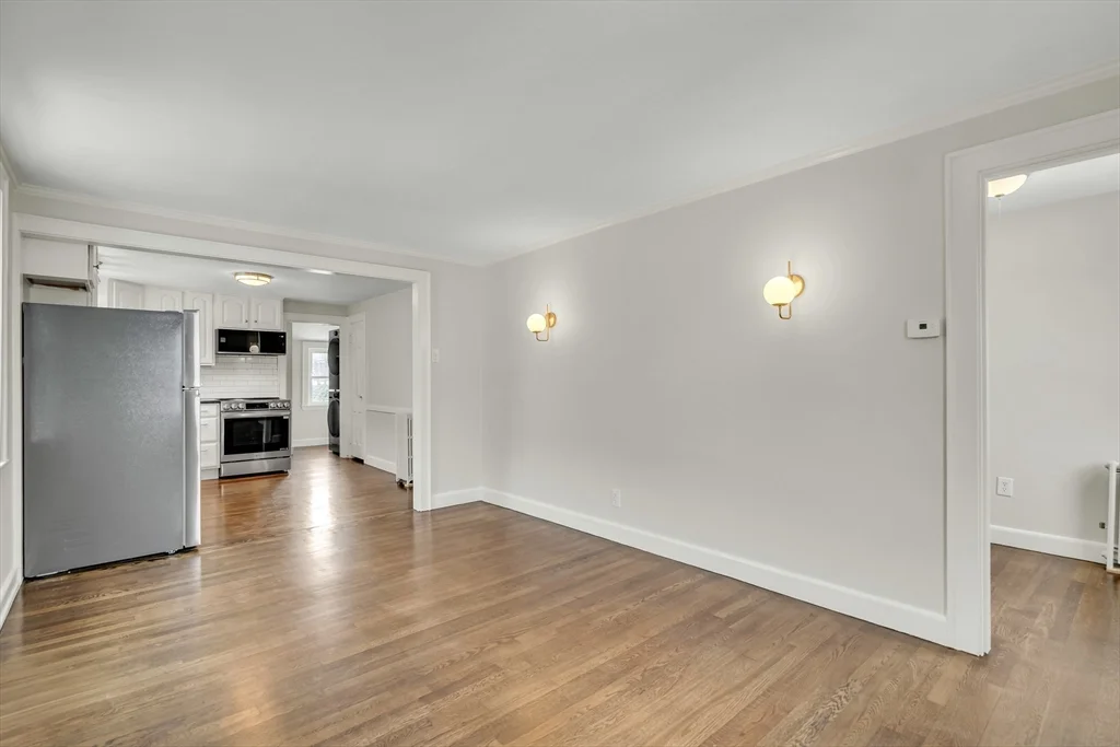 3 bed, 1 bath apartment for rent at 19 Fairview Ave Unit B, Malden — photo 5 of 36