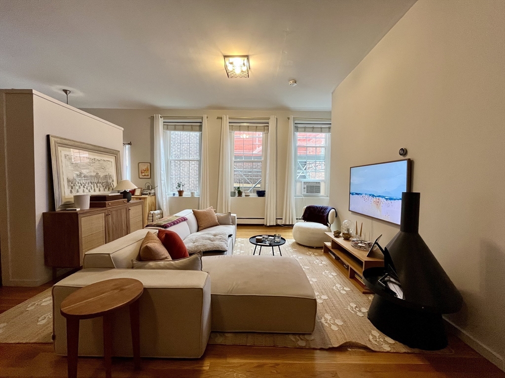2 bed, 1 bath apartment for rent at 19 Fayette St Unit 4, South End — photo 2 of 14