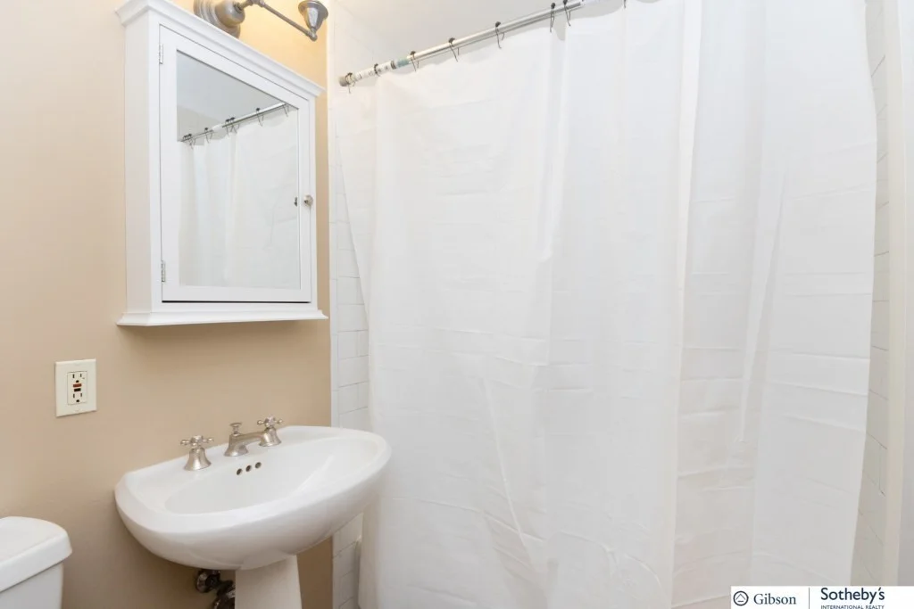 Studio bed, 1 bath apartment for rent at 19 Fayette Unit 1, South End — photo 7 of 18