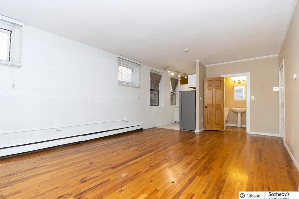 Studio bed, 1 bath apartment for rent at 19 Fayette Unit 1, South End — photo 5 of 18