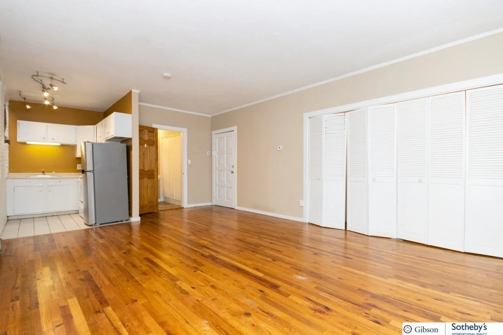Studio bed, 1 bath apartment for rent at 19 Fayette Unit 1, South End — photo 6 of 18