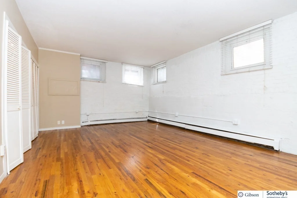 Studio bed, 1 bath apartment for rent at 19 Fayette Unit 1, South End — photo 4 of 18