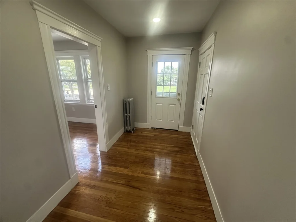 3 bed, 1 bath apartment for rent at 19 Firth Rd Unit 2, Roslindale — photo 6 of 10
