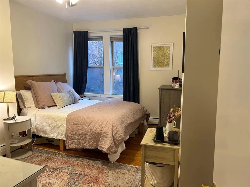 1 bed, 1 bath apartment for rent at 19 Fleet St Unit 4, North End — photo 5 of 10