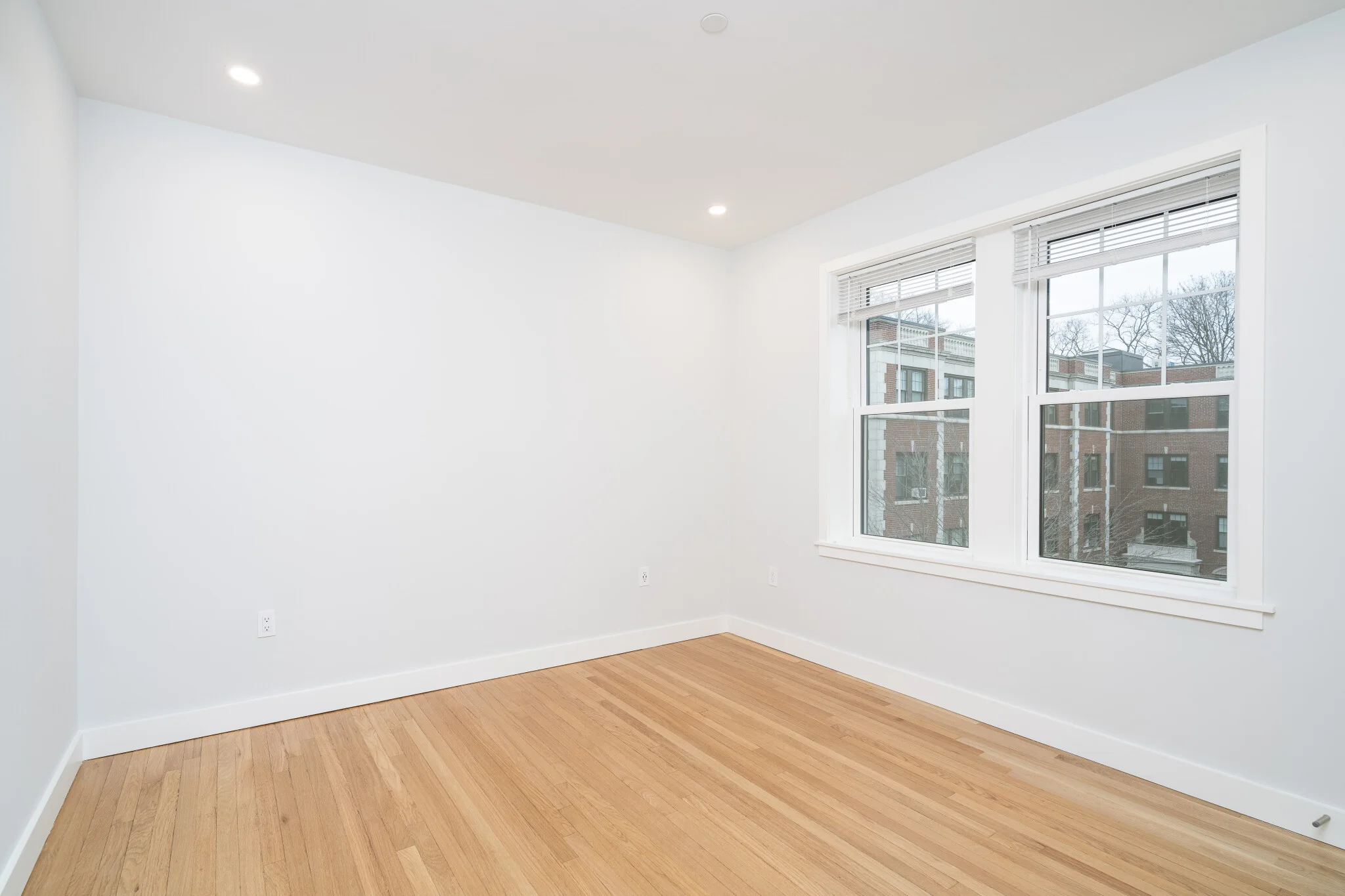 1 bed, 1 bath apartment for rent at 19 Forest St Unit 23, Baldwin — photo 5 of 14