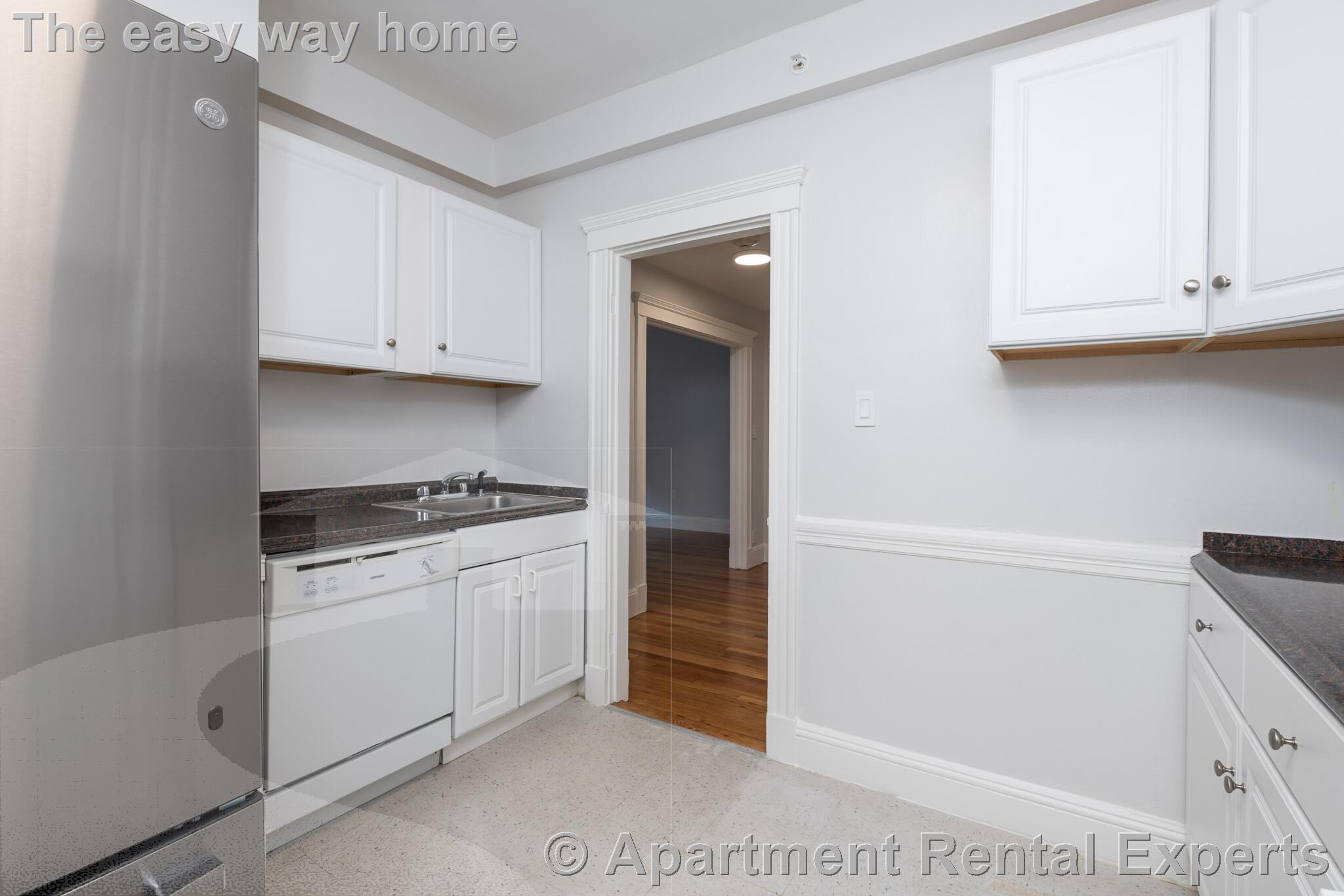 1 bed, 1 bath apartment for rent at 19 Forest St Unit 3, Porter Square — photo 2 of 7
