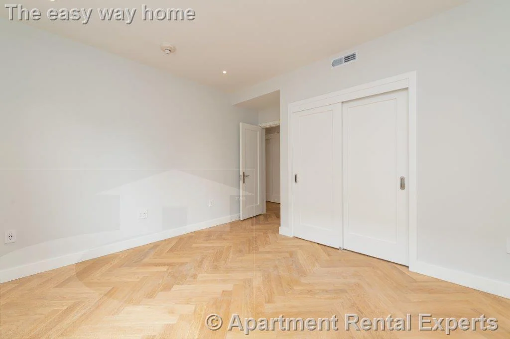 2 bed, 1 bath apartment for rent at 19 Forest St Unit 31, Porter Square — photo 2 of 10