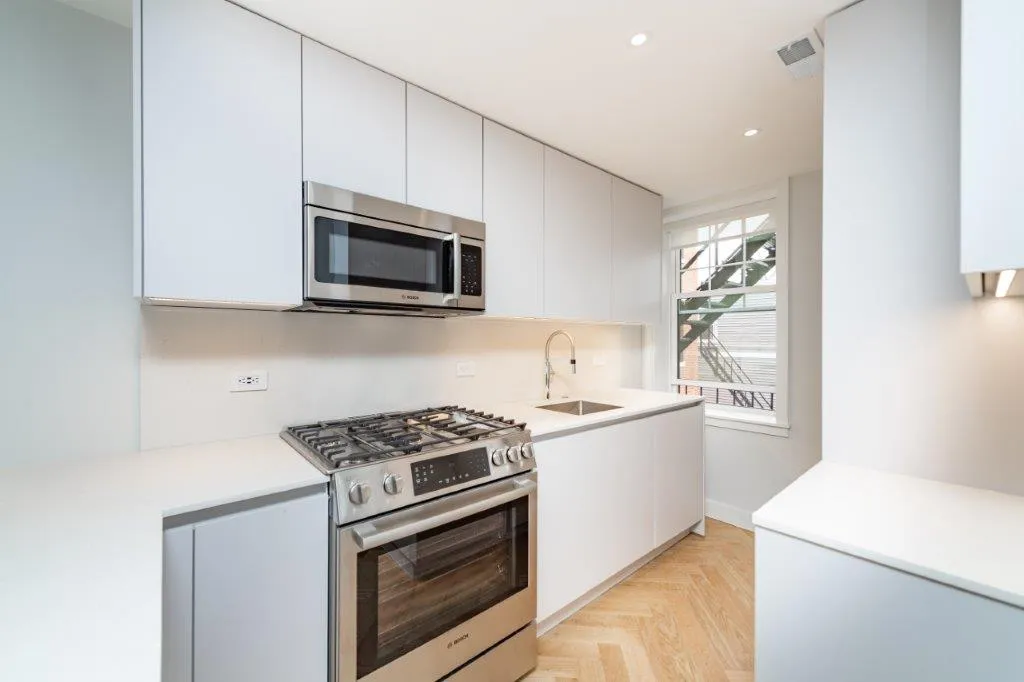 2 bed, 1 bath apartment for rent at 19 Forest St Unit 311, Baldwin — photo 1 of 11