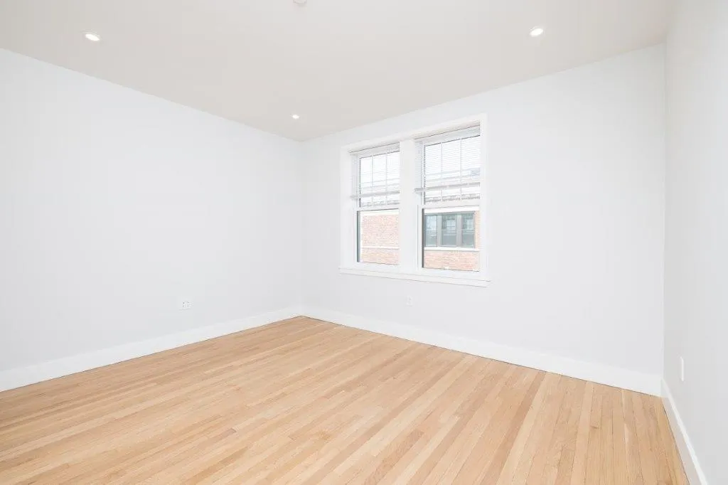 2 bed, 1 bath apartment for rent at 19 Forest St Unit 41, Baldwin — photo 7 of 12