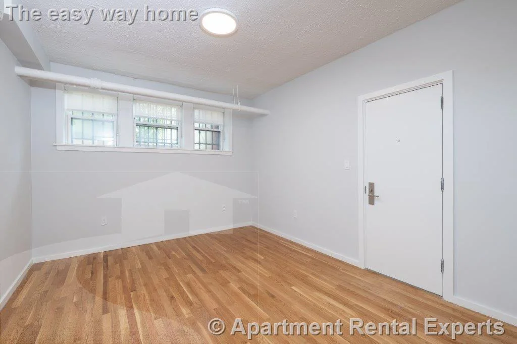 2 bed, 1 bath apartment for rent at 19 Forest St Unit B1, Porter Square — photo 6 of 10
