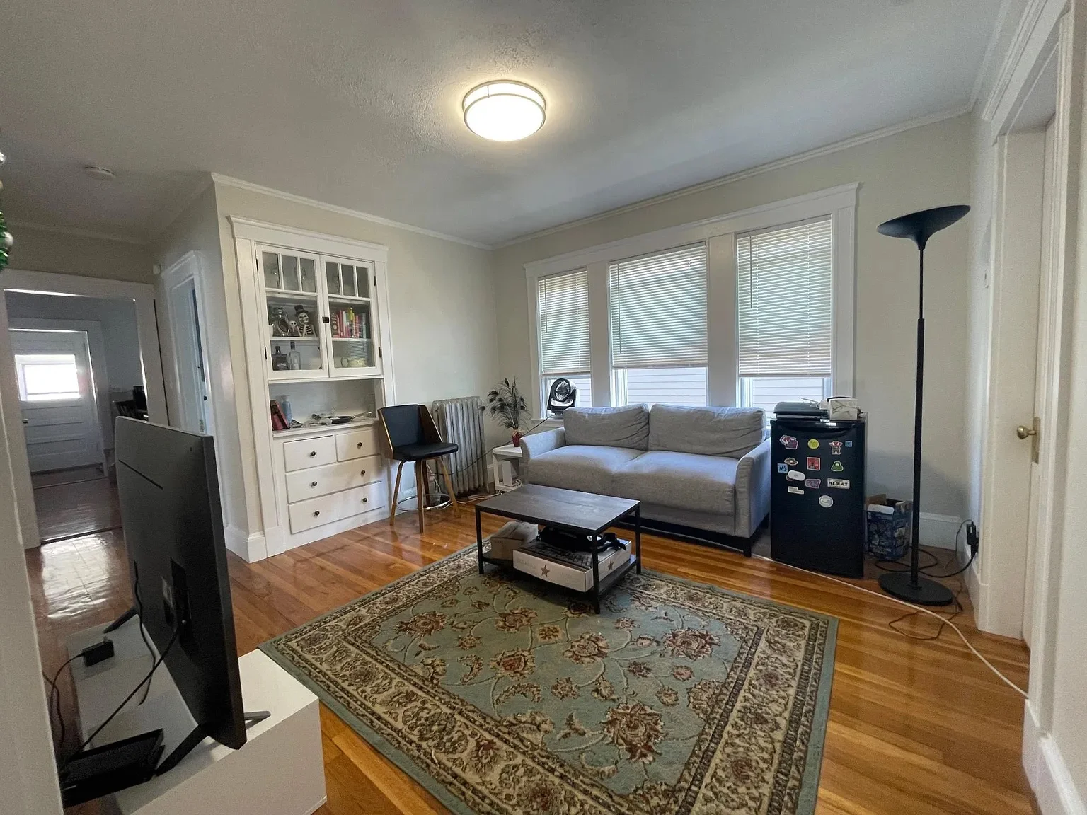 4 bed, 1 bath apartment for rent at 19 Frederick Ave, Tufts University — photo 5 of 12