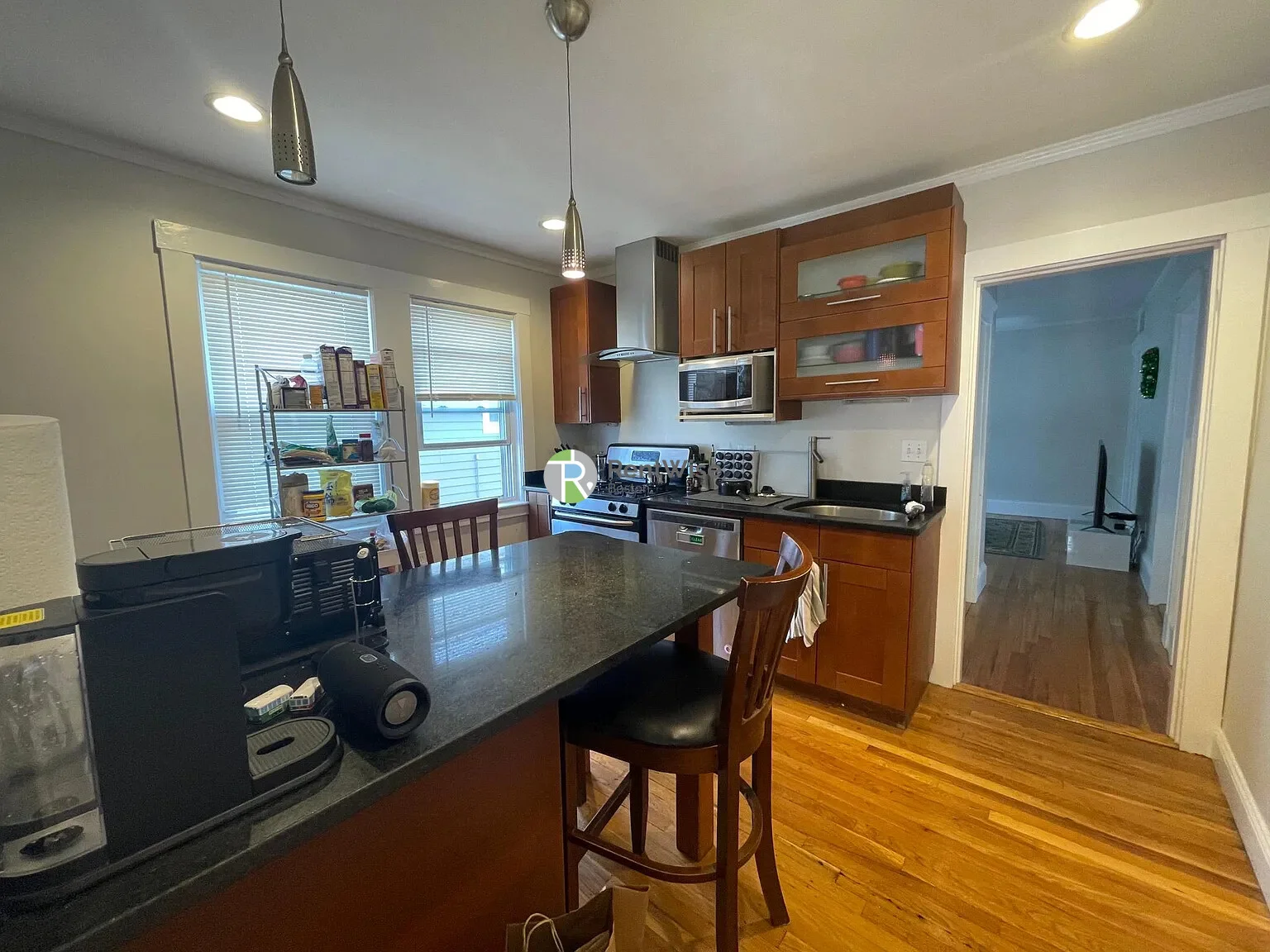 4 bed, 1 bath apartment for rent at 19 Frederick Ave Unit 1, South Medford — photo 16 of 16