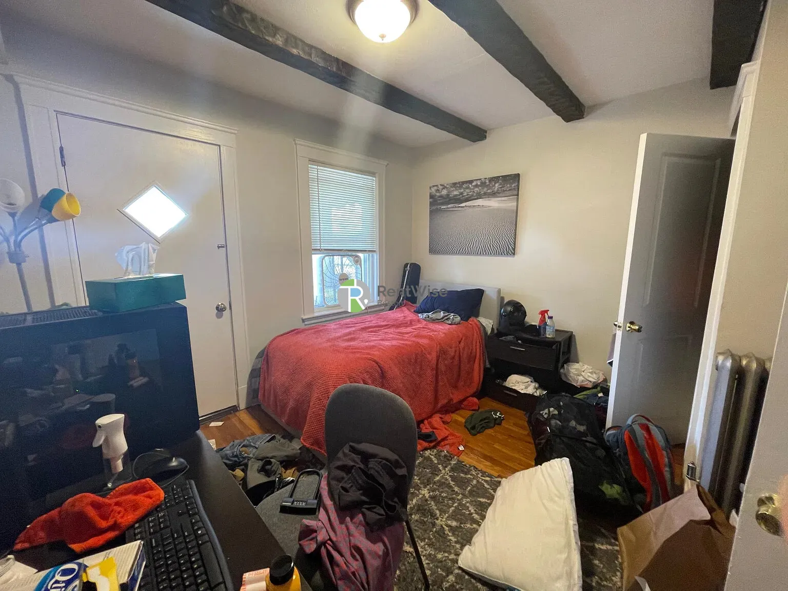 4 bed, 1 bath apartment for rent at 19 Frederick Ave Unit 1, South Medford — photo 11 of 16