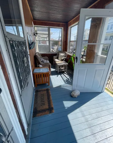 4 bed, 1 bath apartment for rent at 19 Frederick Ave Unit ., South Medford — photo 14 of 15