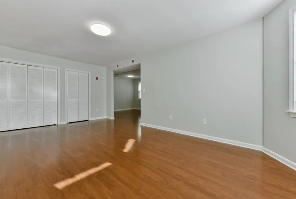 3 bed, 1 bath apartment for rent at 19 Fuller St Unit 2, Dorchester — photo 7 of 15