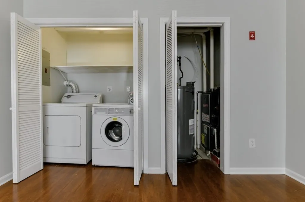 3 bed, 1 bath apartment for rent at 19 Fuller St Unit 2, Dorchester — photo 8 of 15