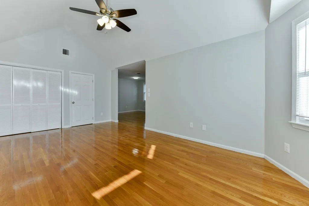 3 bed, 1 bath apartment for rent at 19 Fuller St Unit 3, Dorchester — photo 7 of 16