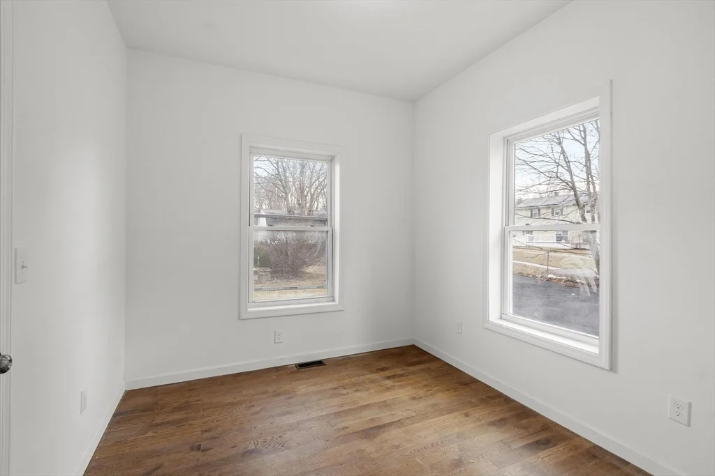 3 bed, 1 bath apartment for rent at 19 Furber Ave Unit 1, North Andover — photo 16 of 18