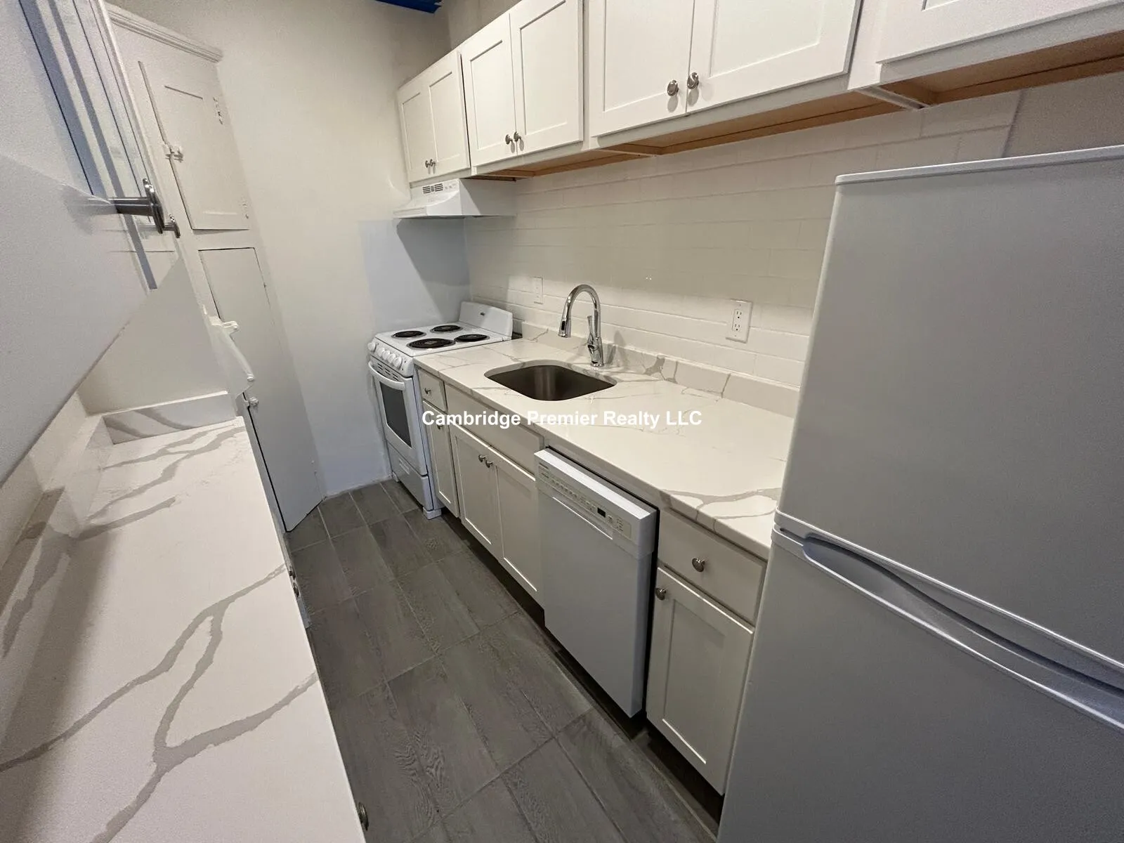Studio bed, 1 bath apartment for rent at 19 Garden St Unit 44, Neighborhood Nine — photo 6 of 8
