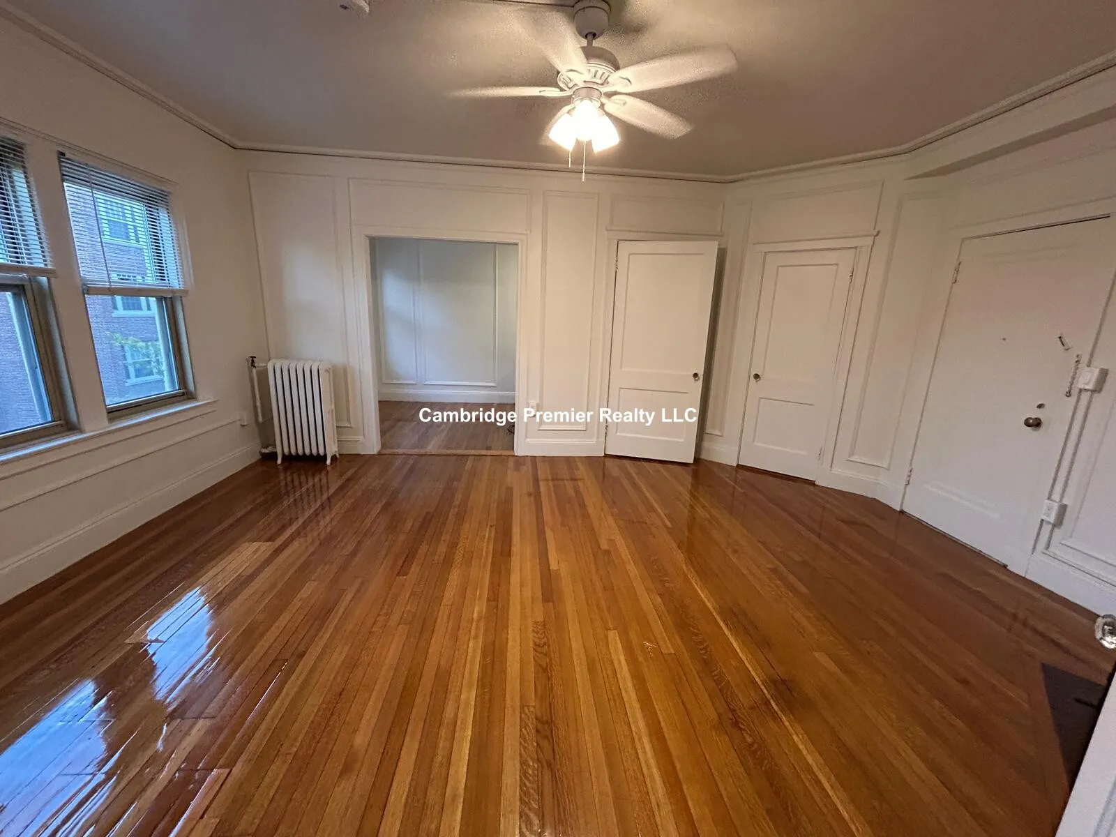 Studio bed, 1 bath apartment for rent at 19 Garden St Unit 44, Neighborhood Nine — photo 4 of 8