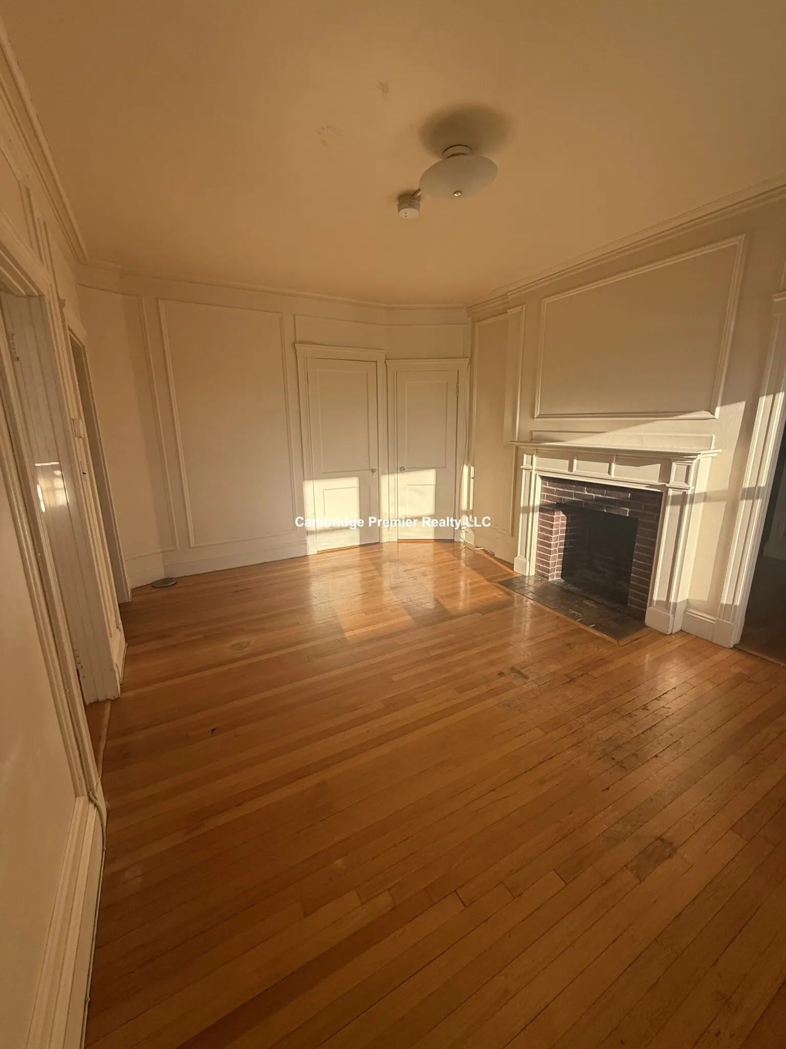 1 bed, 1 bath apartment for rent at 19 Garden St Unit 51, Neighborhood Nine — photo 5 of 21