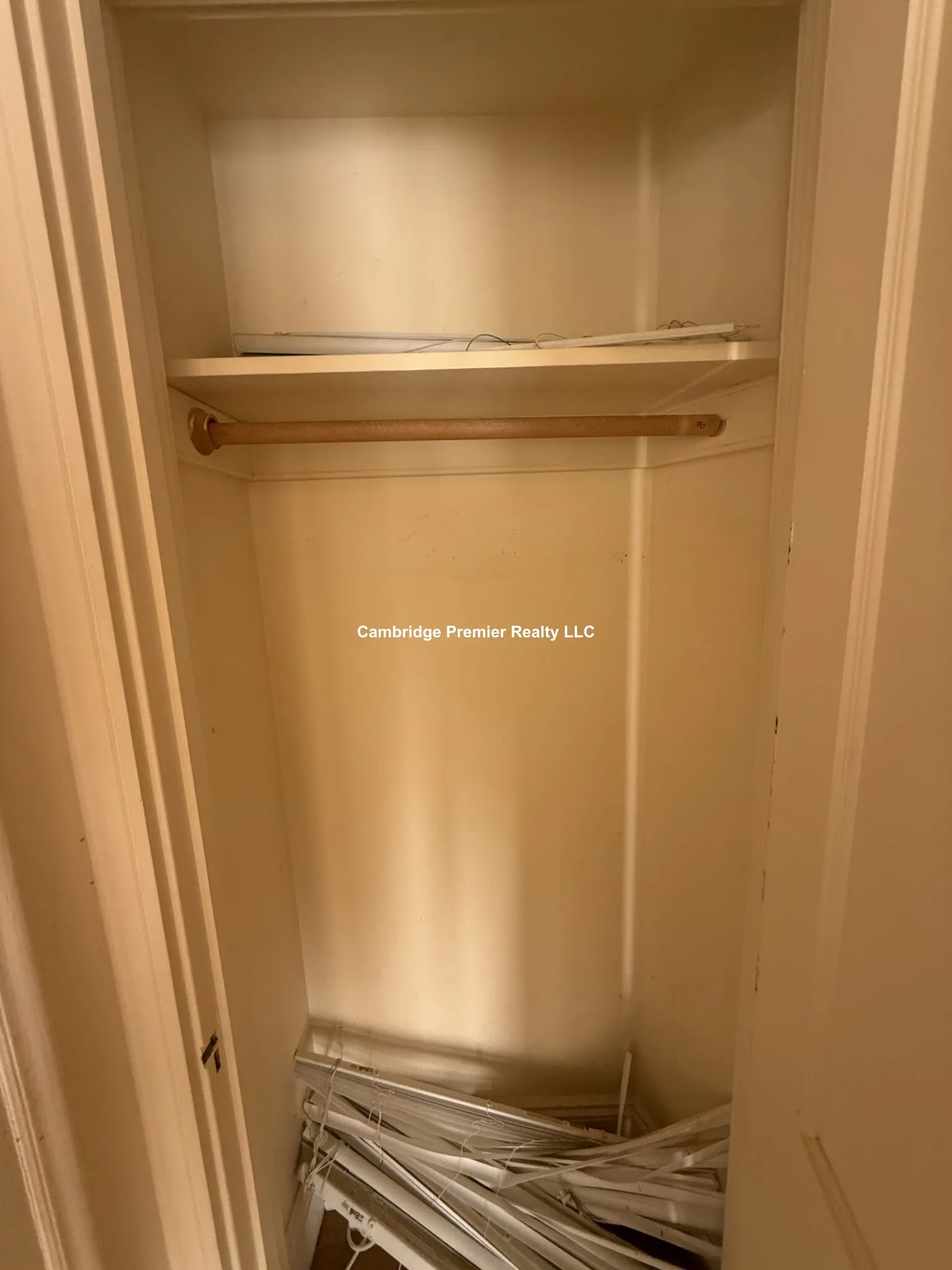 1 bed, 1 bath apartment for rent at 19 Garden St Unit 51, Neighborhood Nine — photo 2 of 21