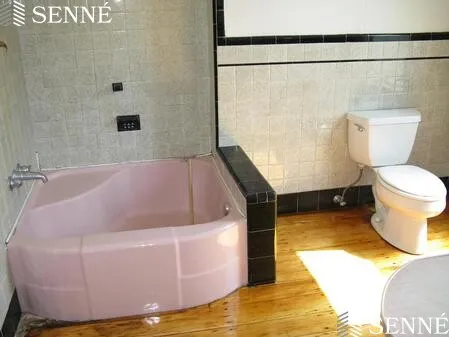 Studio bed, 1 bath apartment for rent at 19 Garfield St Unit 4, Baldwin — photo 4 of 5