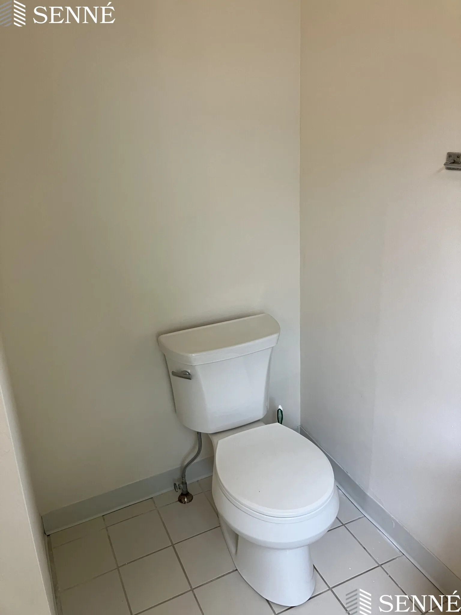 Studio bed, 1 bath apartment for rent at 19 Garfield St Unit 7, Baldwin — photo 4 of 14
