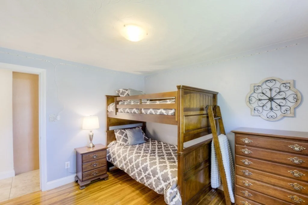 3 bed, 2 bath apartment for rent at 19 Glen Ter, Shrewsbury — photo 22 of 37
